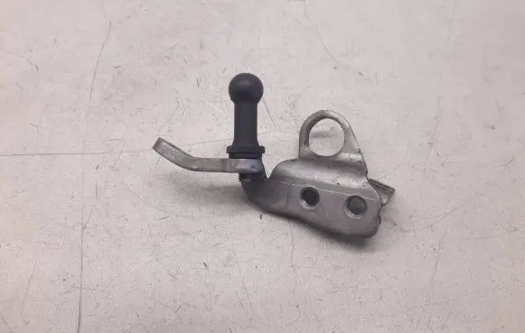 Audi A1 other engine part 03L103369P