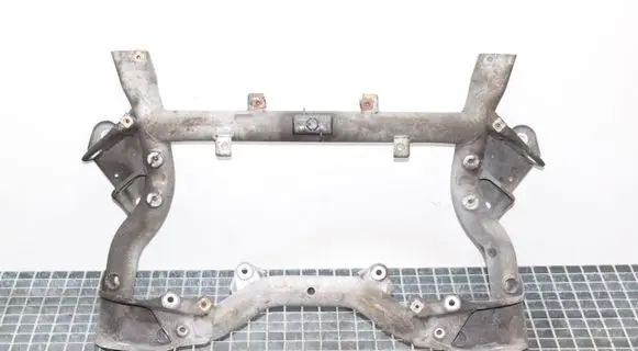Mercedes-Benz C W204 Front subframe A2046280557