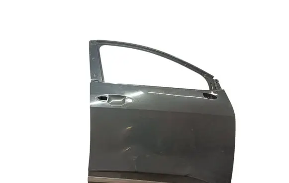 KIA Sportage Front door