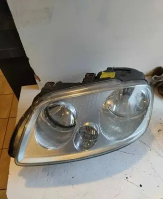 Volkswagen Caddy Headlight/headlamp 2K0941005B 20011D02A 4VLX13006AF