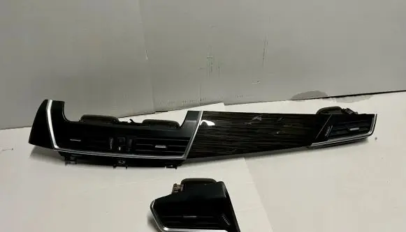 BMW 2 F45 Dashboard center trim panel 9319894