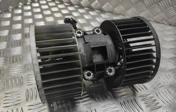 BMW 3 E46 Heater fan/blower 70669
