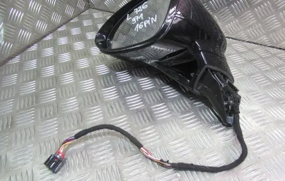 Porsche Panamera (971) Front door electric wing mirror 