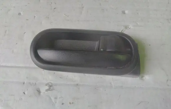 Mazda 2 Front door interior handle