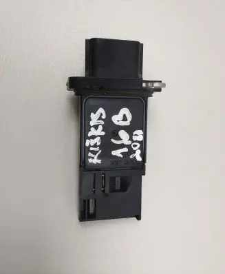 Nissan Qashqai Mass air flow meter 226807S000