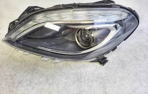 Mercedes-Benz B W246 W242 Headlight/headlamp A2468207161 0301271271 LA10A6247