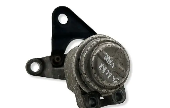 Ford S-MAX Engine mount bracket 