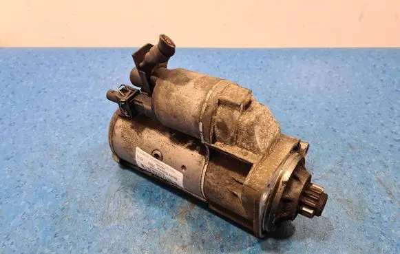 Skoda Octavia Mk1 (1U) Starter motor 020911024C