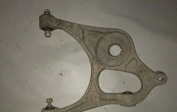 Dodge Durango Rear upper control arm/wishbone 52124814AD