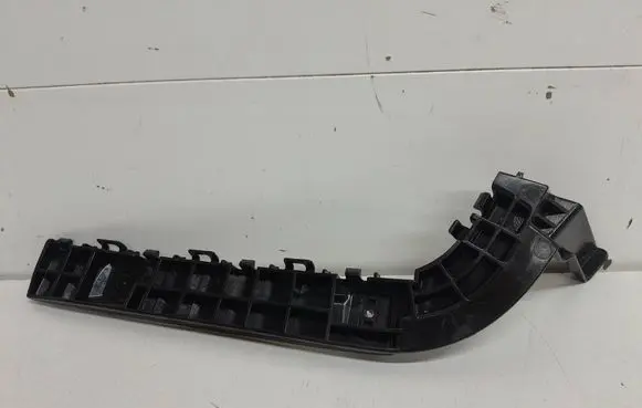 Suzuki SX4 S-Cross Rear bumper mounting bracket 7183261M0