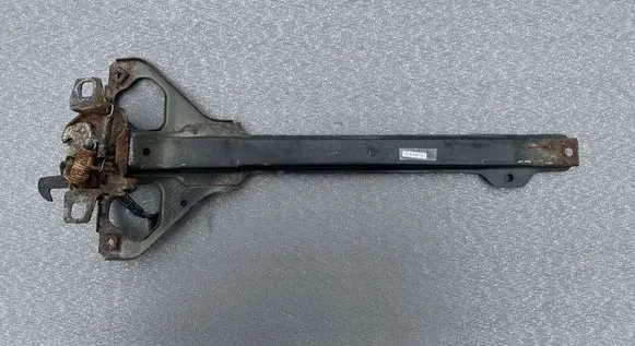 Nissan Terrano Engine bonnet/hood lock/catch 6255055G10