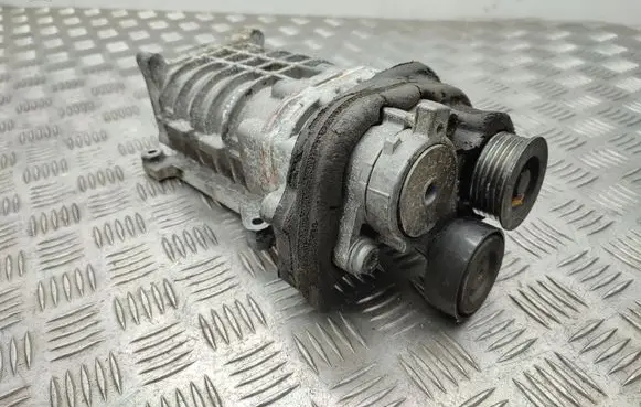 Volkswagen Golf VI Supercharger 03C276