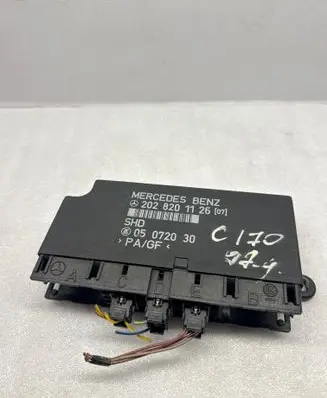 Mercedes-Benz C W202 Comfort/convenience module 2028201126 05072030