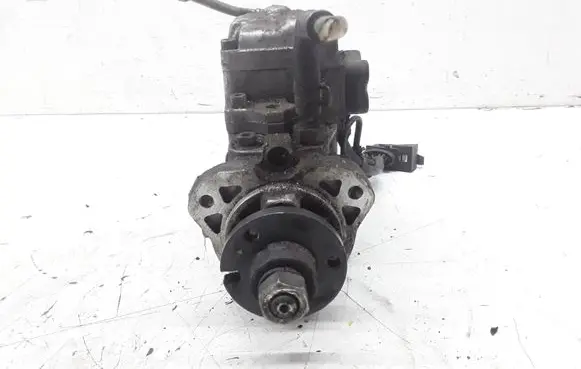 Audi A3 S3 8L Fuel injection high pressure pump 038130107D