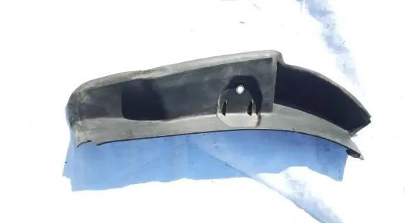 Mercedes-Benz C W205 Rear/tail light trim molding A2056901441 A2056930633