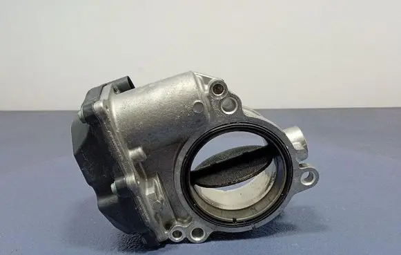 Audi Q7 4L Throttle body valve 059145950BJ