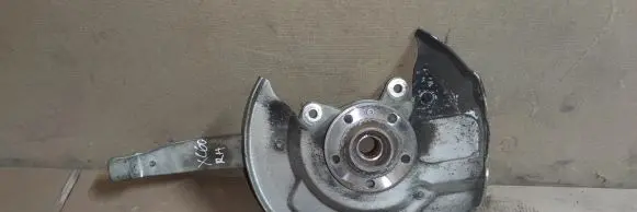 Volvo XC60 Front wheel hub 322