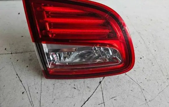 Citroen C4 Aircross Tailgate rear/tail lights 13237166