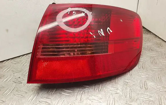 Audi A6 S6 C6 4F Rear/tail lights 4F9945096 89036913