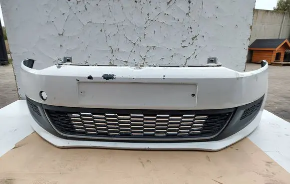 Volkswagen Polo V 6R Front bumper