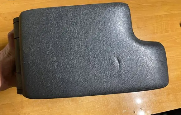 BMW 3 E46 Armrest 51168213678 8213678
