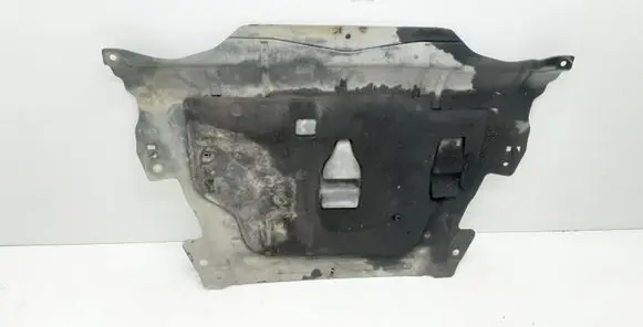 Volvo XC60 Engine splash shield/under tray
