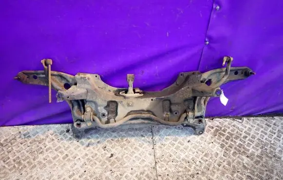 Toyota Yaris Front subframe