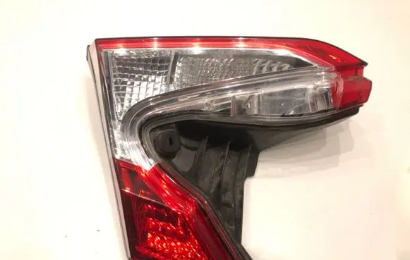 Toyota C-HR I Rear/tail lights 81590-F4010-00