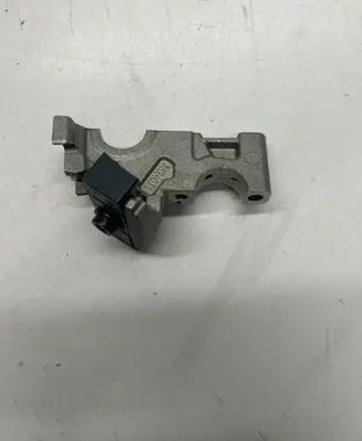 BMW 3 F30 F35 F31 other engine part 7624071