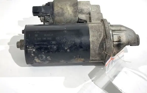 BMW 1 E81 E87 Starter motor 7550975