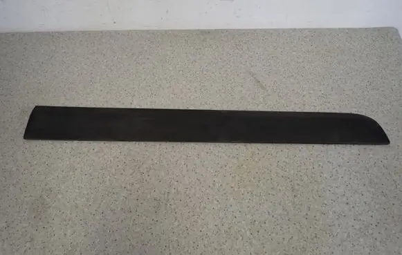 Suzuki SX4 Rear door trim (molding)