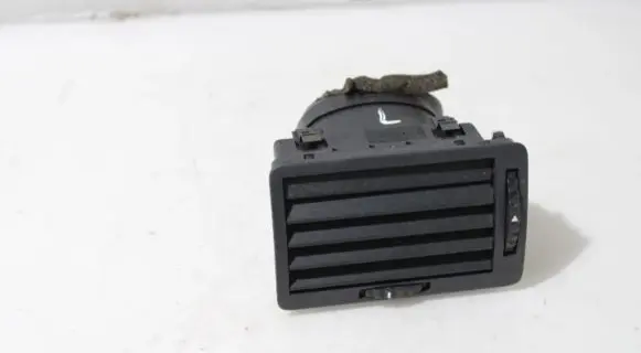 Skoda Octavia Mk1 (1U) Dashboard side air vent grill/cover trim 