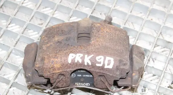 Volkswagen PASSAT CC Front brake caliper
