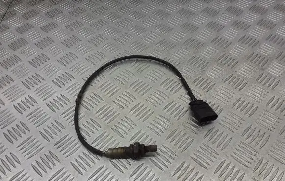 Volkswagen Polo IV 9N3 Lambda probe sensor 03D906265C