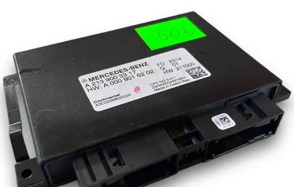 Mercedes-Benz E AMG W213 Central body control module S505 A2139003317