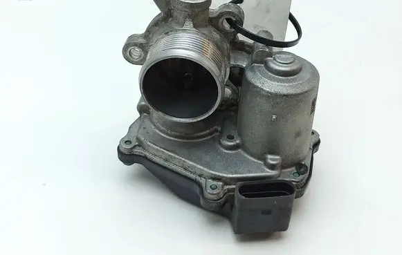 Audi A4 S4 B9 8W EGR valve 04L131501B A2C80881400
