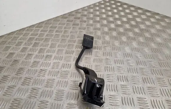 Peugeot 508 RXH Accelerator throttle pedal 9686212980