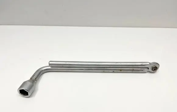 Mercedes-Benz SL R129 Tool set A1295810001 1295810001