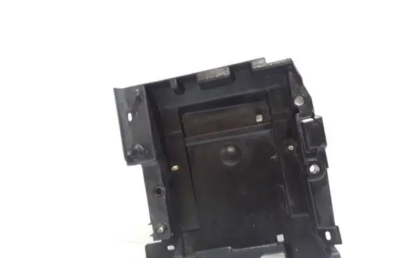 Renault Espace - Grand espace IV Battery tray 8200003065