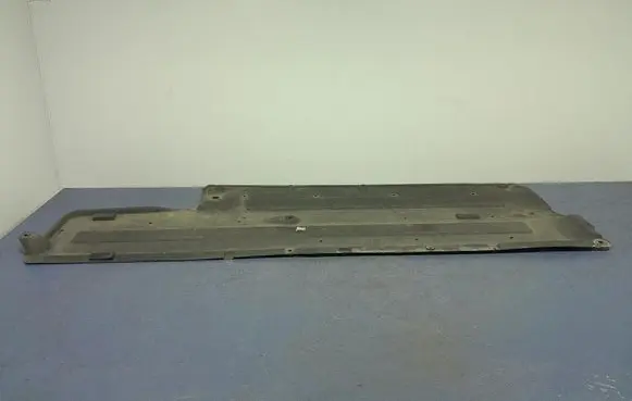 Hyundai i30 Front underbody cover/under tray 84135-G4100