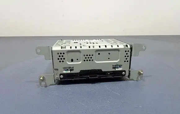 Ford Mondeo MK I Radio/CD/DVD/GPS head unit HS7T19C107LE