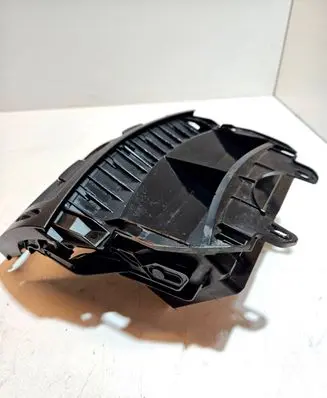 Mercedes-Benz E W211 Dash center air vent grill A2118301954 919838