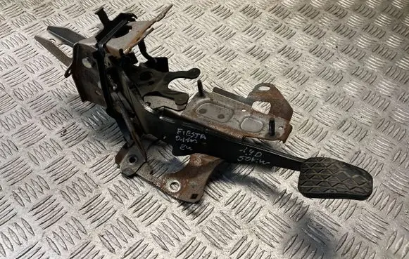 Ford Fiesta Brake pedal 
