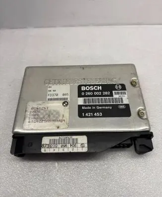 BMW 5 E34 Engine control unit/module 0260002282 1421453