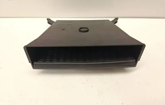 BMW 5 GT F07 Glove box central console 07441000 141218 9142153