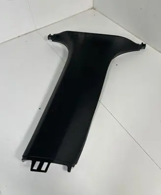 BMW X5 F15 (B) pillar trim (bottom)