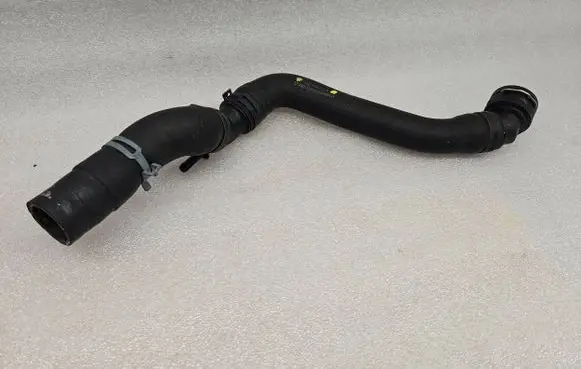Audi A6 S6 C6 4F Engine coolant pipe/hose 1J0122101A 1J0121619