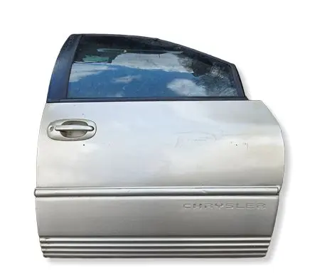 Chrysler Voyager Front door 