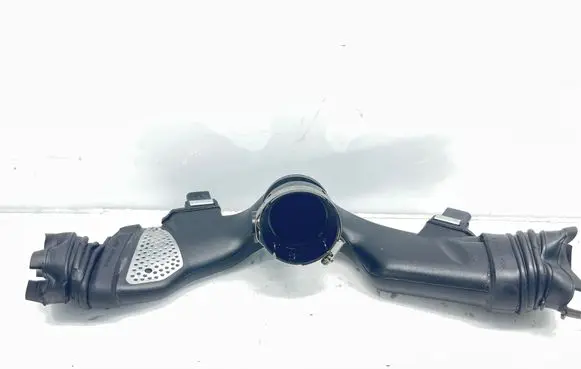 Mercedes-Benz ML W164 Turbo air intake inlet pipe/hose A6420943497