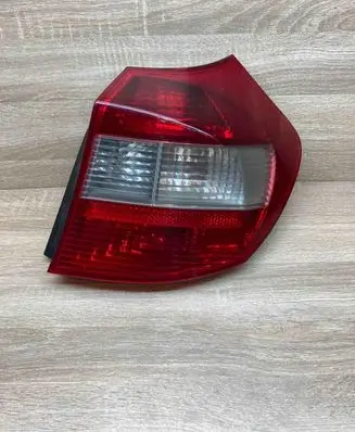 BMW 1 E81 E87 Rear/tail lights 6924502